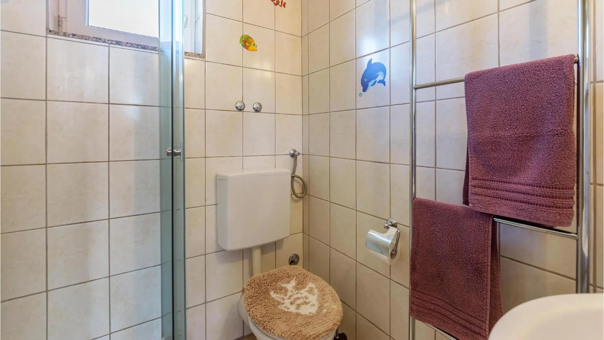 Awesome Apartment In Fazana With Wifi